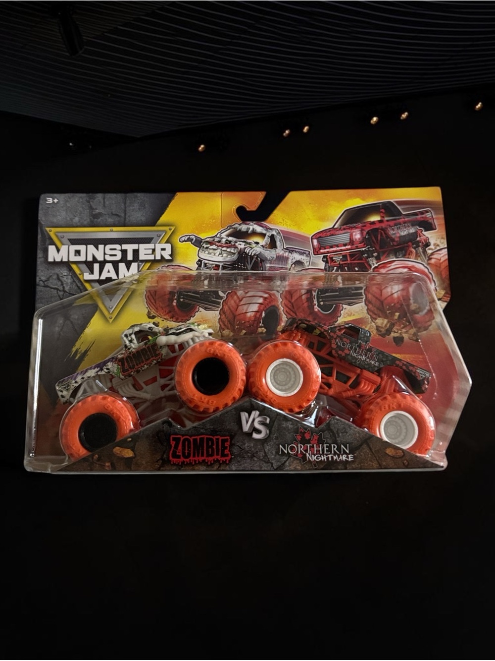 Zombie vs Northern Nightmare 2-Pack Monster Trucks - Orange